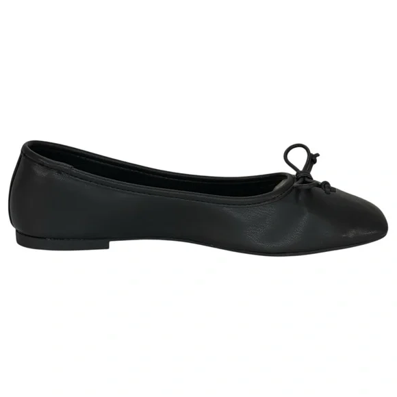 On 34th Naomie Black Faux Leather Womens Flats Size 5M - Picture 5 of 10